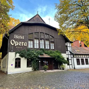 Hotel Opera, Sopoty